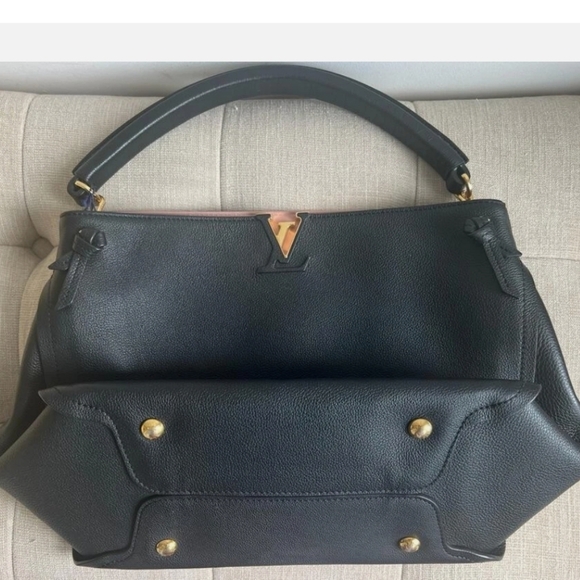 LOUIS VUITTON Rare Tournon Hobo Bag - Picture 9 of 14